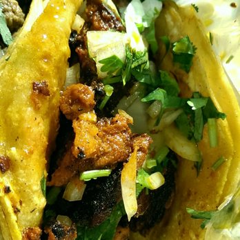 El Comedor - The Al pastor taco, my fav. - Food Trucks Near Me - Milwaukee, Wisconsin