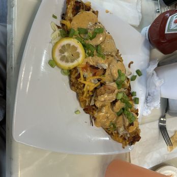 Milk and Honey Restaurant at Cascade - Seafood hash - Breakfast & Brunch Near Me - Atlanta, Georgia