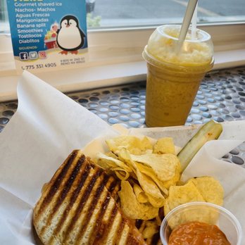 Los 3 Pinguinos - Panini - Ice Cream & Frozen Yogurt Near Me - Reno, Nevada Los 3 Pinguinos - Panini - Ice Cream & Frozen Yogurt Near Me - Reno, Nevada