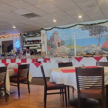 Troy's Greek Restaurant - Greek Near Me - San Diego, California Troy's Greek Restaurant - Greek Near Me - San Diego, California