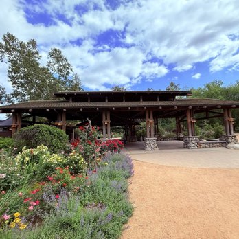 Descanso Gardens - Botanical Gardens Near Me - La Canada Flintridge, California Descanso Gardens - Botanical Gardens Near Me - La Canada Flintridge, California