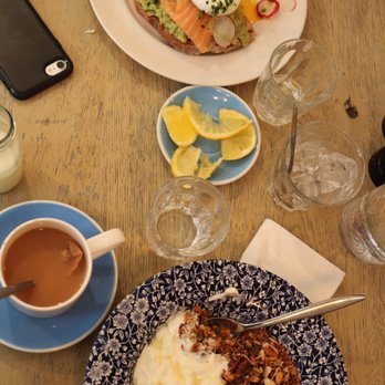 Egg Break - Granola and yogurt and salmon avocado egg toast - Coffee & Tea Near Me - London, XGL