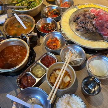 Ari Korean BBQ - Brisket, soy bean & kimchi soup, banchan - Korean Near Me - Carrollton, Texas