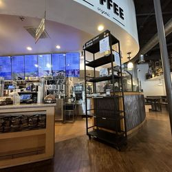 Old New York Deli & Bakery Co - Pick up mobile orders here