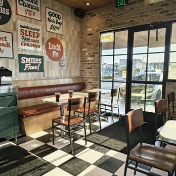 Eat Up Drive In - Fast Food Near Me - Phoenix, Arizona Eat Up Drive In - Fast Food Near Me - Phoenix, Arizona
