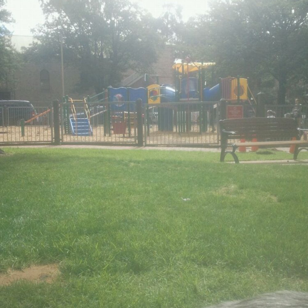Stirling Steam Roller Park - Playgrounds Near Me - Stirling, SA