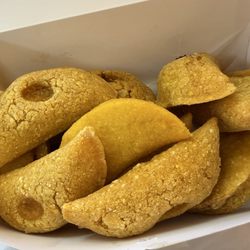 Mama's Empanadas - Dozen empanadas