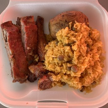 Viktor Pollo - 09/20/19 Combo Costilla - Barbeque Near Me - Caguas, Puerto Rico