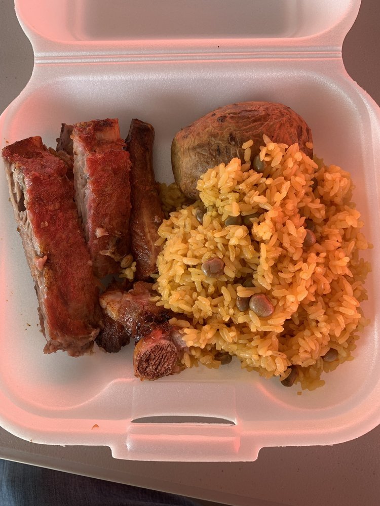 VIKTOR POLLO Carretera 1 S/N, Caguas, Puerto Rico Barbeque