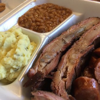 Shank Cat's BBQ - Sausage & ribs plate - Barbeque Near Me - Frierson, Louisiana Shank Cat's BBQ - Sausage & ribs plate - Barbeque Near Me - Frierson, Louisiana