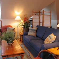 Ferry Landing Suites - Yakima Suite Living Room