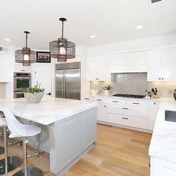 Olea Painting - Hurley grey 300% on kitchen island in Newport Beach - Painters Near Me Olea Painting - Hurley grey 300% on kitchen island in Newport Beach - Painters Near Me