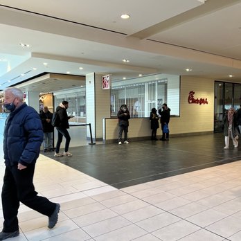 Chick-fil-A - ows people walking through a mall - Fast Food Near Me - Scarborough, Ontario Chick-fil-A - ows people walking through a mall - Fast Food Near Me - Scarborough, Ontario