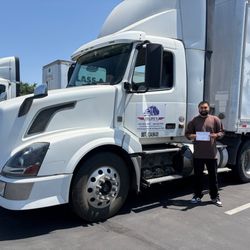 Felipe’s Truck Driving School