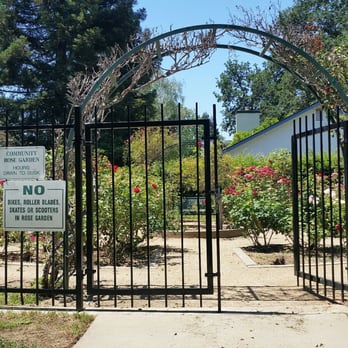 Community Rose Garden - Parks Near Me - Elk Grove, California Community Rose Garden - Parks Near Me - Elk Grove, California