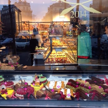 La Petite Marquise - window - Bakeries Near Me - Paris, 75