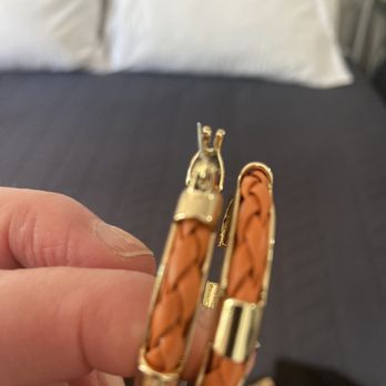 Fifi's - Liza Kim earrings! - Used, Vintage & Consignment Near Me - Boca Raton, Florida