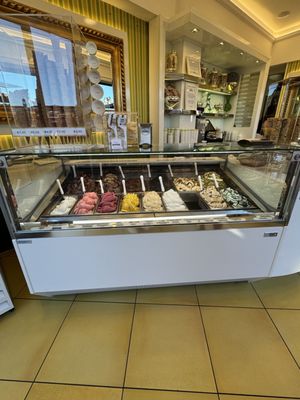 Gelateria La Carraia by null