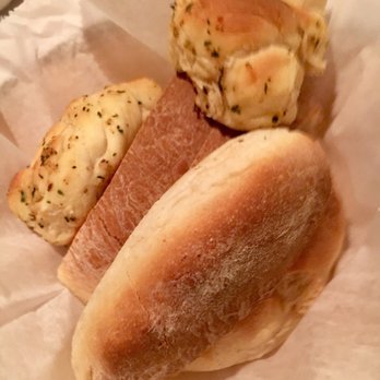ABC Trattoria Pizza - Complimentary bread basket - Italian Near Me - Cromwell, Connecticut