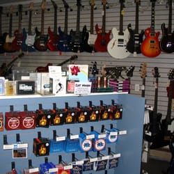 Hickey's Music Center - Discount strings and accessories.