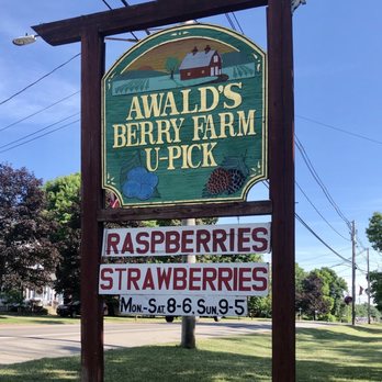Awald Farms - Awald's Farm, just off U.S. Route 62, south of Buffalo, NY... - Fruits & Veggies Near Me - North Collins, New York