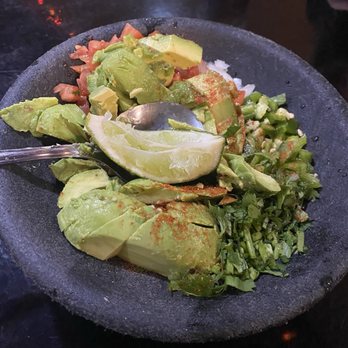 El Mirador Mexican Restaurant - Guacamole Especial Mexicano - Salad Near Me - Noble, Oklahoma