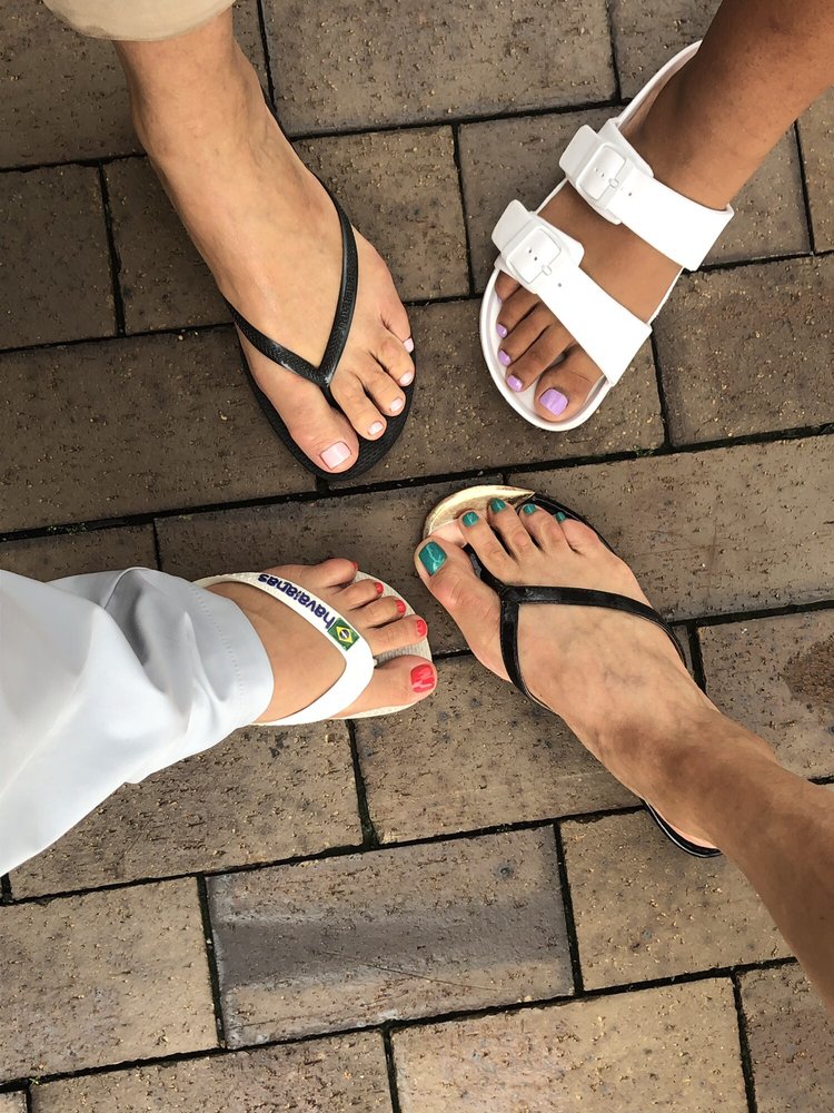 NAILS 07 52 Reviews Nail Salons 555 S Old Woodward Ave