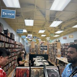 Amazing Books & Records - Inside