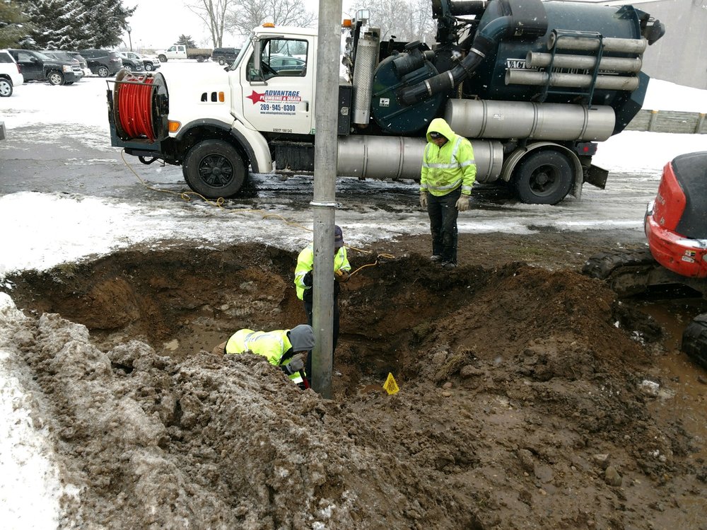 Slide of Advantage Plumbing & Drain