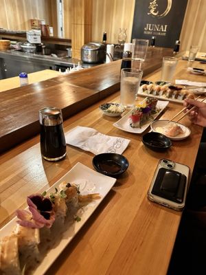 Sushi Junai Omakase by null