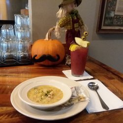 Bo Mac's - Soup Special and Bloody Mary