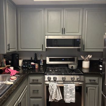 Cabinet Refinishing Specialist - Refinishing Services Near Me - Burbank, California Cabinet Refinishing Specialist - Refinishing Services Near Me - Burbank, California
