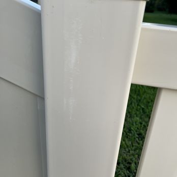 Royce Bravo Security and Access Control - a white fence - Security Systems Near Me - Tampa, Florida