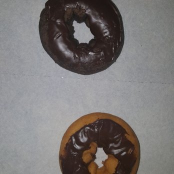 Dunkin' - Really skimping on the frosting here. - Donuts Near Me - Rancho Cucamonga, California Dunkin' - Really skimping on the frosting here. - Donuts Near Me - Rancho Cucamonga, California