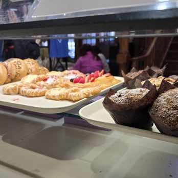 Deerfields Bakery - A variety of baked goods - Bakeries Near Me - Buffalo Grove, Illinois