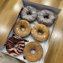 Duck Donuts