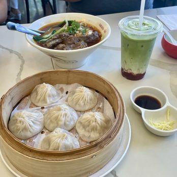 Mian & Bao - Spicy beef noodle, strawberry matcha, xiao long bao. - Dim Sum Near Me - Honolulu, Hawaii Mian & Bao - Spicy beef noodle, strawberry matcha, xiao long bao. - Dim Sum Near Me - Honolulu, Hawaii