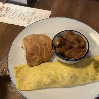Five Oaks Farm Kitchen - Five Oaks Omelette with cinnamon apples and a biscuit. These are the best biscuits I ever had in my life. - Breakfast & Brunch Near Me - Sevierville, Tennessee Five Oaks Farm Kitchen - Five Oaks Omelette with cinnamon apples and a biscuit. These are the best biscuits I ever had in my life. - Breakfast & Brunch Near Me - Sevierville, Tennessee