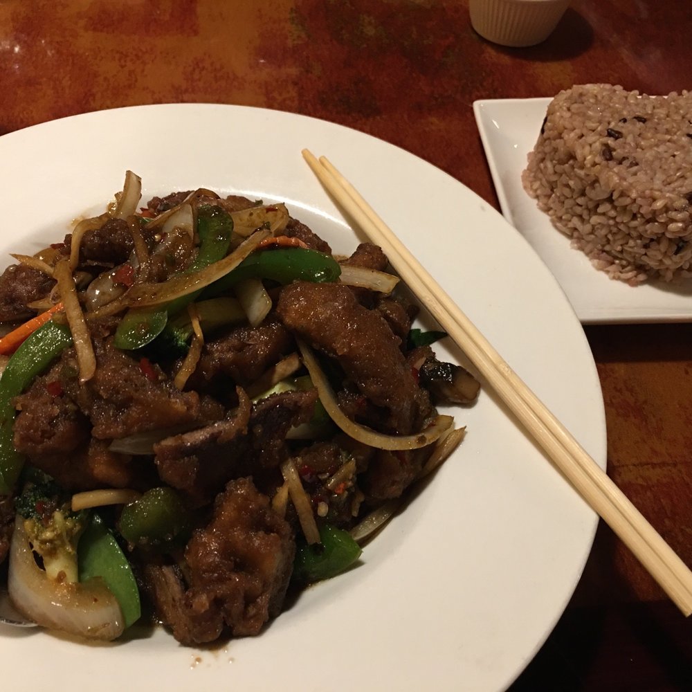 Thai Cuisine - Roast duck entree with brown rice - Thai Near Me - Pittsburgh, Pennsylvania Thai Cuisine - Roast duck entree with brown rice - Thai Near Me - Pittsburgh, Pennsylvania