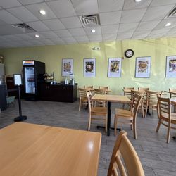 Kainan Sa Laguna