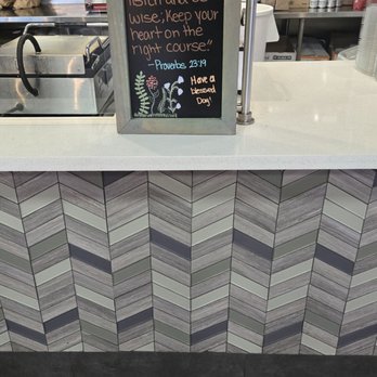 Victor's Mexican Grill - Mexican Near Me - Bakersfield, California