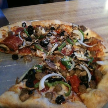 PizzAmore - Amore Combo - Pizza Near Me - Albany, Oregon PizzAmore - Amore Combo - Pizza Near Me - Albany, Oregon