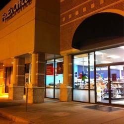 FedEx Office Print & Ship Center
