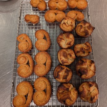 Sur La Table - Kouign amann and palmiers - Kitchen Supplies Near Me - Glendale, Wisconsin