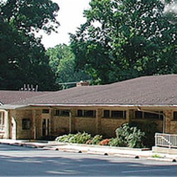 Montgomery County Public Libraries - Little Falls Branch