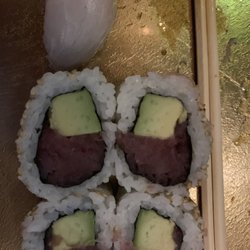 Takayama - Tuna avocado roll