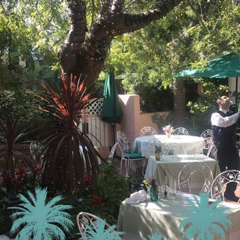 Polo Lounge - Garden - New American Near Me - Beverly Hills, California