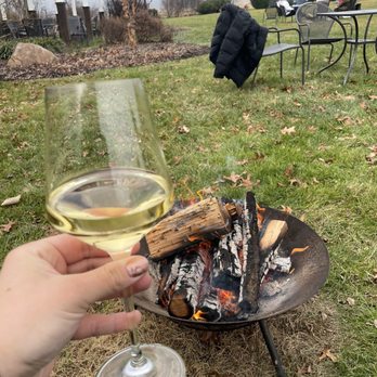 Catoctin Breeze Vineyard - Wineries Near Me - Thurmont, Maryland