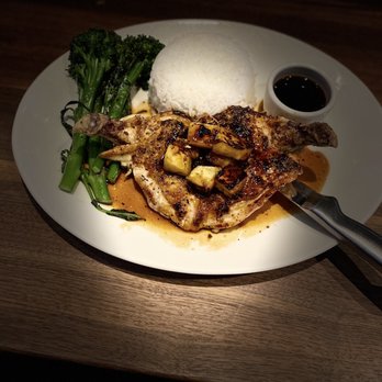 Yard House - Maui Pineapple Chicken - Bars Near Me - Hanover, Maryland Yard House - Maui Pineapple Chicken - Bars Near Me - Hanover, Maryland