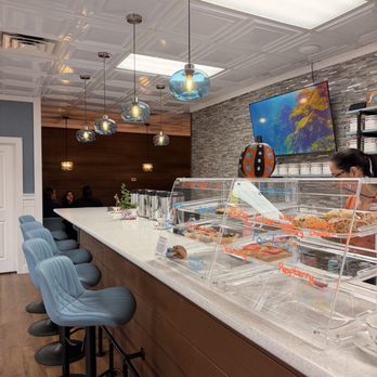 SereniTea Cup - Ordering station and seating areas - Tea Rooms Near Me - Cedar Park, Texas